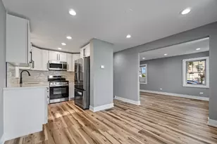 2725 W 99th St, Chicago, IL 60655 - Photo 7