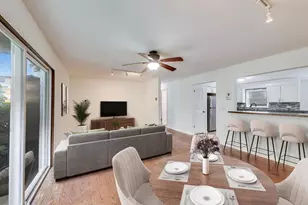 4243 N Kedvale Ave, Chicago, IL 60641 - Photo 3