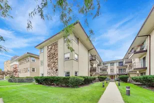 4243 N Kedvale Ave, Chicago, IL 60641 - Photo 1