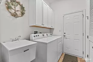 3886 Seigle Dr, Elgin, IL 60124 - Photo 19