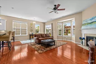 3886 Seigle Dr, Elgin, IL 60124 - Photo 7