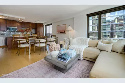 2930 N Sheridan Road #1107, Chicago, IL 60657 - Photo 7