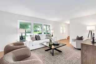 1139 Hampshire Ct, Schaumburg, IL 60193 - Photo 5