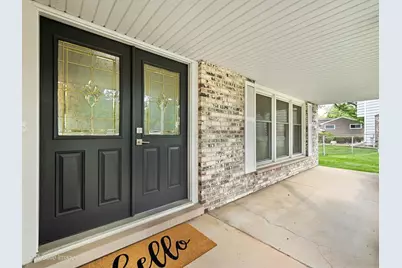 1139 Hampshire Court, Schaumburg, IL 60193 - Photo 3