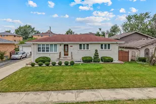 8016 S Thomas Ave, Bridgeview, IL 60455 - Photo 1