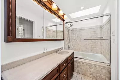 1907 W Warner Avenue, Chicago, IL 60613 - Photo 13