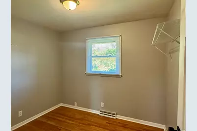 305 N Brookshore Drive, Shorewood, IL 60404 - Photo 15