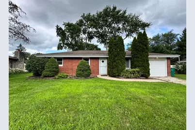 305 N Brookshore Drive, Shorewood, IL 60404 - Photo 1