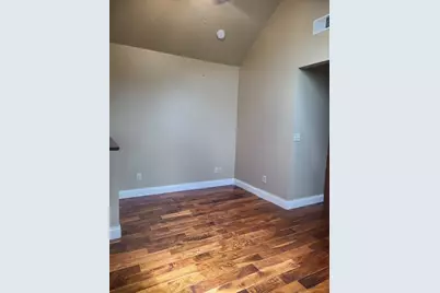 615 Green Street #2, Peru, IL 61354 - Photo 15