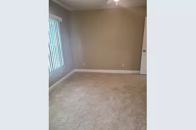 615 Green Street #2, Peru, IL 61354 - Photo 13