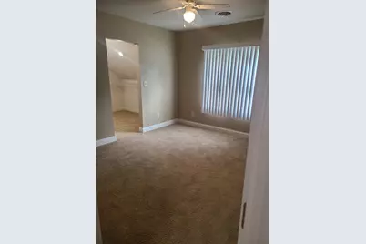 615 Green Street #2, Peru, IL 61354 - Photo 11