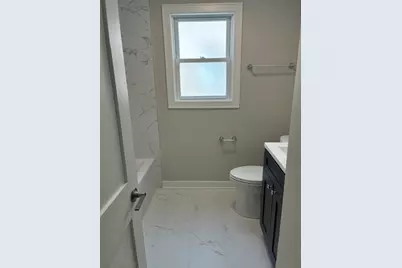 [Address not provided], Skokie, IL 60076 - Photo 13