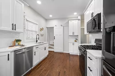 5107 N Lowell Avenue, Chicago, IL 60630 - Photo 13