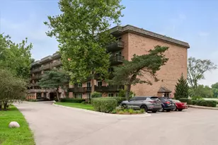 505 Redondo Dr, Downers Grove, IL 60516 - Photo 3