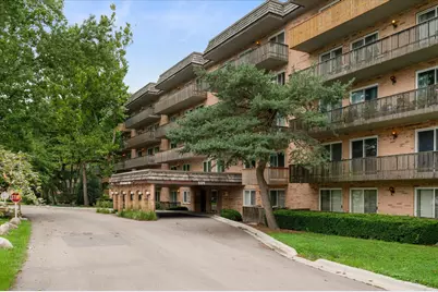 505 Redondo Drive #504, Downers Grove, IL 60516 - Photo 1
