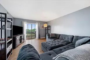 505 Redondo Dr, Downers Grove, IL 60516 - Photo 7