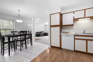 4 Taylor Ct, Streamwood, IL 60107 - Photo 21