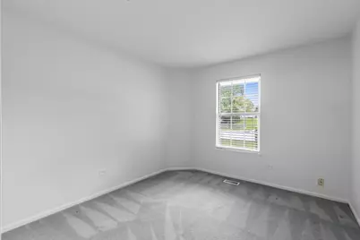 4 Taylor Court #A, Streamwood, IL 60107 - Photo 17