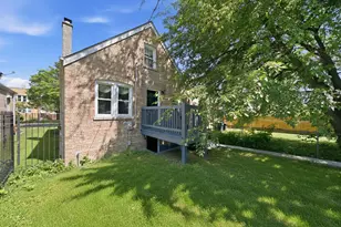 6604 S Rockwell St, Chicago, IL 60629 - Photo 33