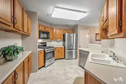 1628 Columbia Circle #1, Bartlett, IL 60103 - Photo 9