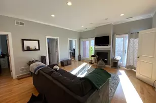 4812 W Montrose Ave, Chicago, IL 60641 - Photo 7