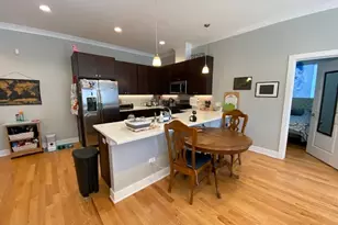 4812 W Montrose Ave, Chicago, IL 60641 - Photo 3