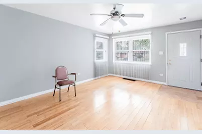 14732 Dorchester Avenue, Dolton, IL 60419 - Photo 7