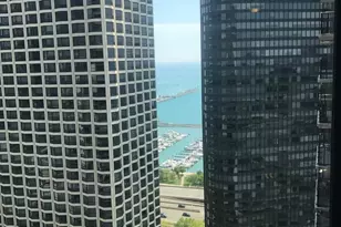 400 E Randolph St, Chicago, IL 60601 - Photo 11
