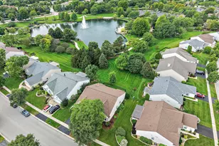 13093 Farm Hill Dr, Huntley, IL 60142 - Photo 5