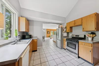 34 N Adams Street, Oswego, IL 60543 - Photo 11