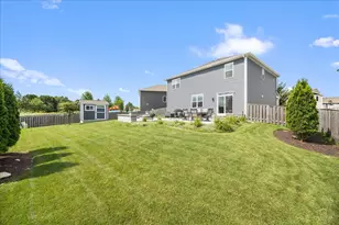 1561 Middleton Rd, Pingree Grove, IL 60140 - Photo 29