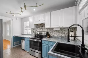 5126 N Mulligan Ave, Chicago, IL 60630 - Photo 9