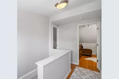 5126 N Mulligan Avenue, Chicago, IL 60630 - Photo 13