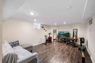 5126 N Mulligan Ave, Chicago, IL 60630 - Photo 25