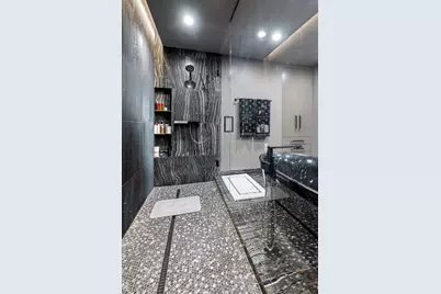 401 N Wabash Avenue #85B, Chicago, IL 60611 - Photo 29