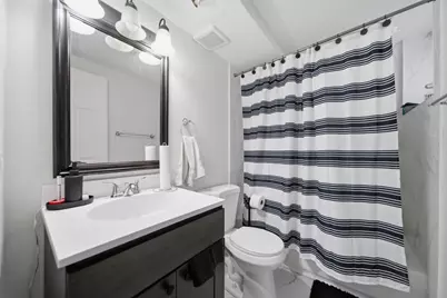 348 E 41st Street #1, Chicago, IL 60653 - Photo 13