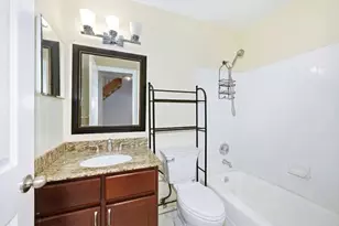 2850 Brighton Ct, Westchester, IL 60154 - Photo 11