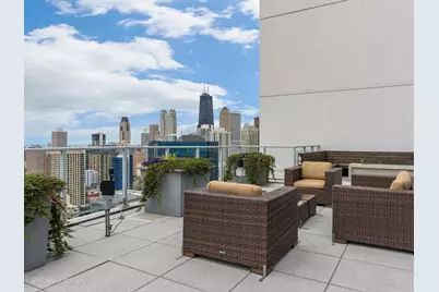 303 W Ohio Street #2004, Chicago, IL 60654 - Photo 15