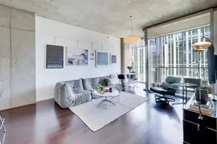 600 N Fairbanks Ct, Chicago, IL 60611 - Photo 3