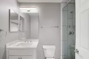 3250 N Lincoln Ave, Chicago, IL 60657 - Photo 29