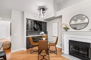 3250 N Lincoln Ave, Chicago, IL 60657 - Photo 11