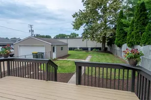 539 Central Ave, Genoa, IL 60135 - Photo 35