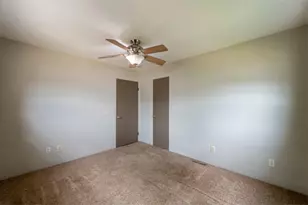 539 Central Ave, Genoa, IL 60135 - Photo 19