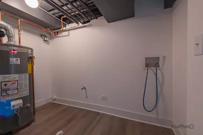 9350 S Manistee Avenue, Chicago, IL 60617 - Photo 35