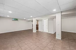 221 Sunset Terrace, Crystal Lake, IL 60014 - Photo 23