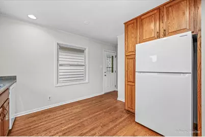 221 Sunset Terrace, Crystal Lake, IL 60014 - Photo 15