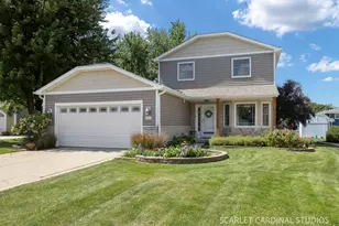 163 Meadows Ct, Sugar Grove, IL 60554 - Photo 1