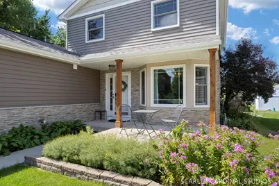163 Meadows Court, Sugar Grove, IL 60554 - Photo 3