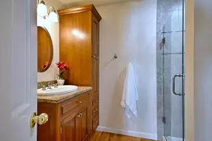 9 Dover Dr, Oak Brook, IL 60523 - Photo 39