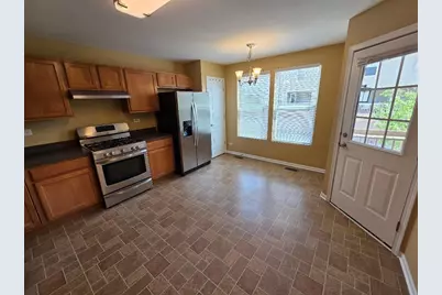 107 Driscoll Lane, Wood Dale, IL 60191 - Photo 9